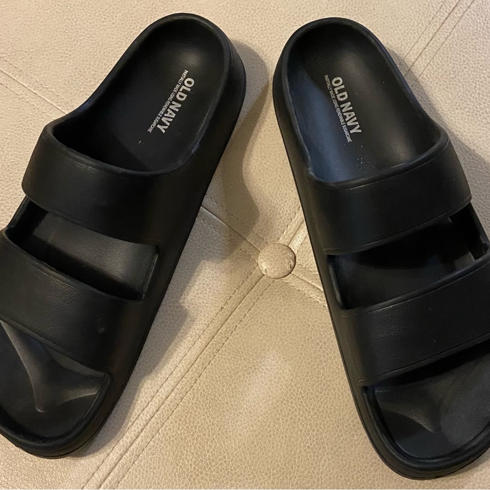 Women’s Old Navy Sandals